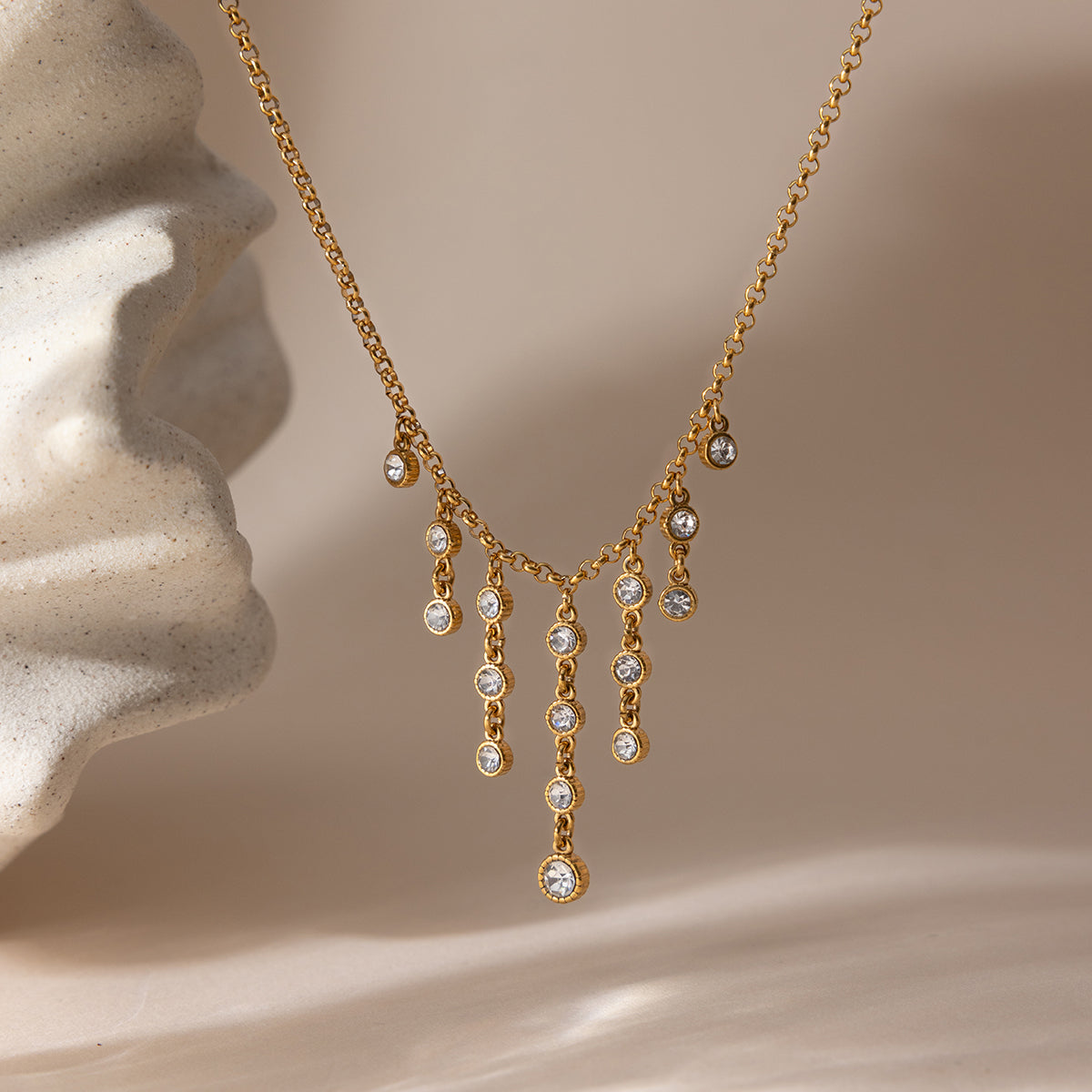 Aura Fringe Chain
