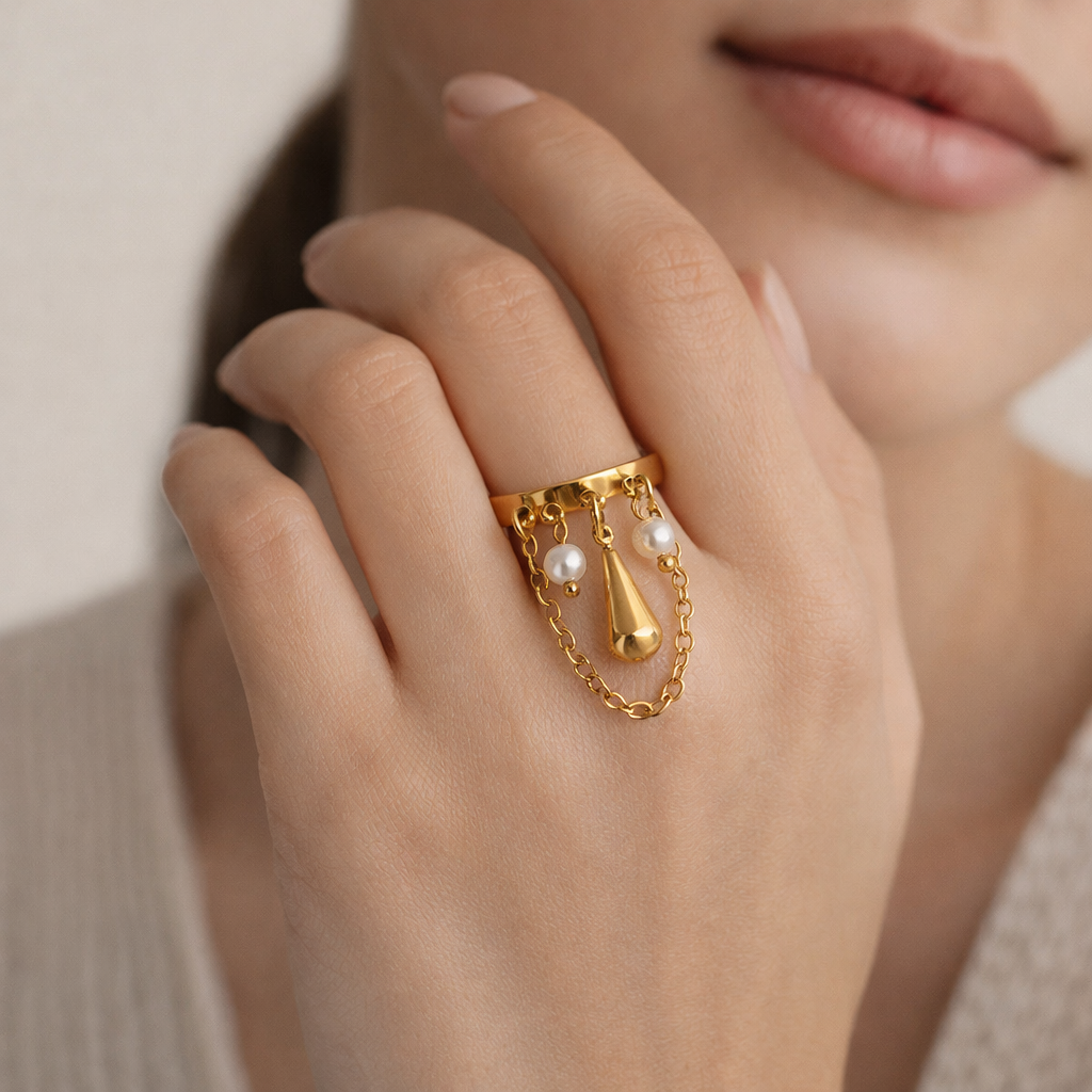 Valeria Drape Ring