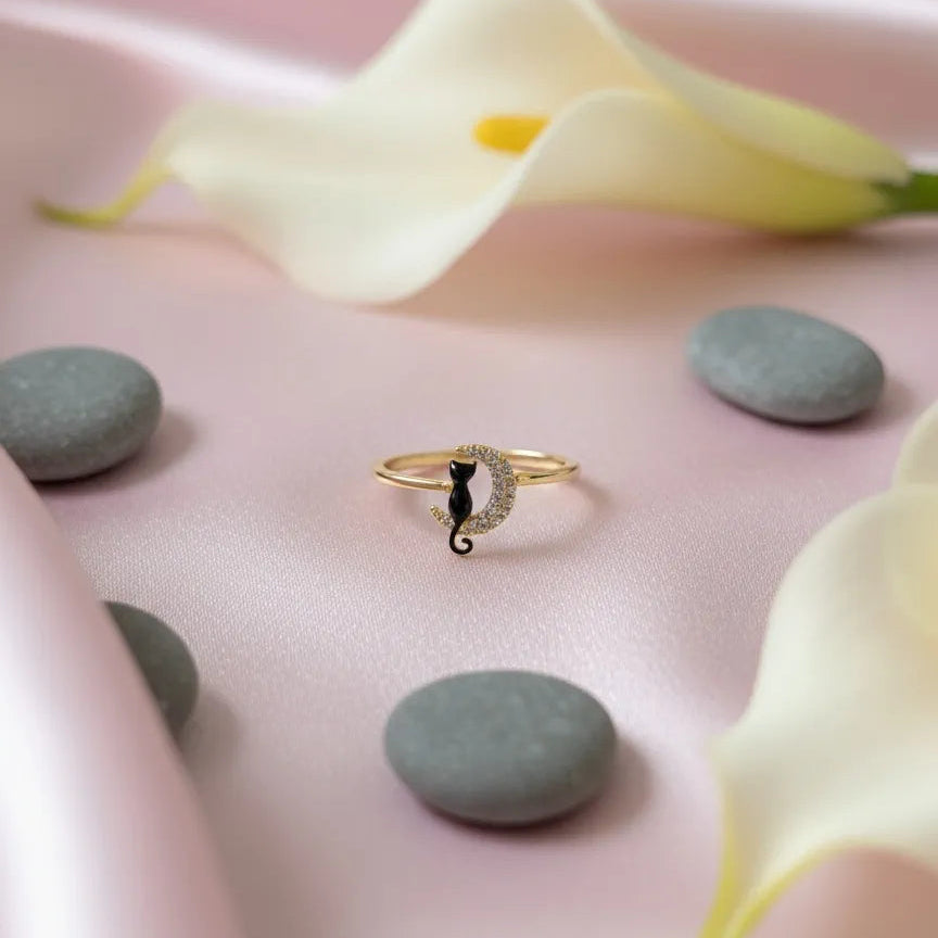 Delicate Moon & Cat Ring